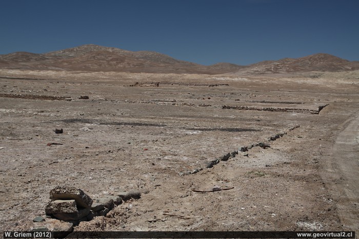 Calles de la oficina Santa Luisa en pleno desierto Atacama