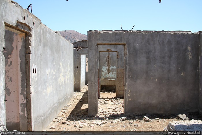 Ruinas de la estación Cavilolén en la Región de Coquimbo, Chile