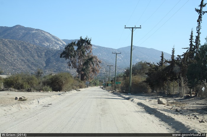 Ex trayecto de la linea ferrea cerca Tilama, Chile