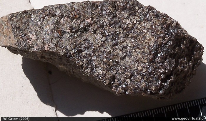 Skarn de granate - granatita