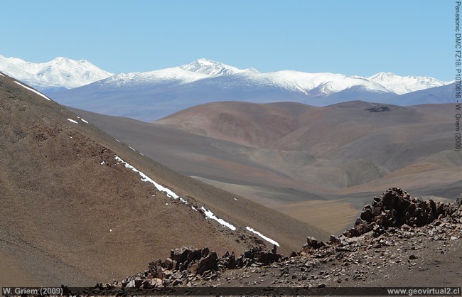 Portezuelo Codocedo en Atacama Vista a la cordillera desde portezuelo Codocedo - Atacama, Chile