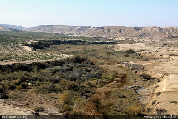 Atacama: Das Copiapo Tal mit dem Copiapo Fluss in der Atacama-Wüste, Chile