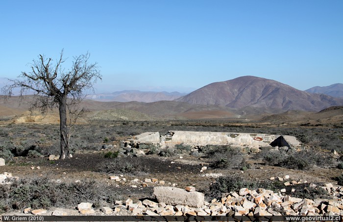 Estación de Carrizal Alto - estanque de Agua, Atacama - Chile