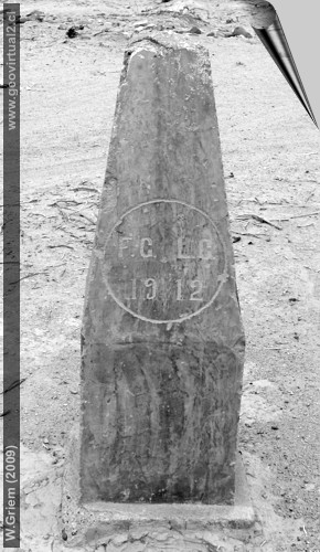 memoria en la estación Algarrobal, Atacama - Chile