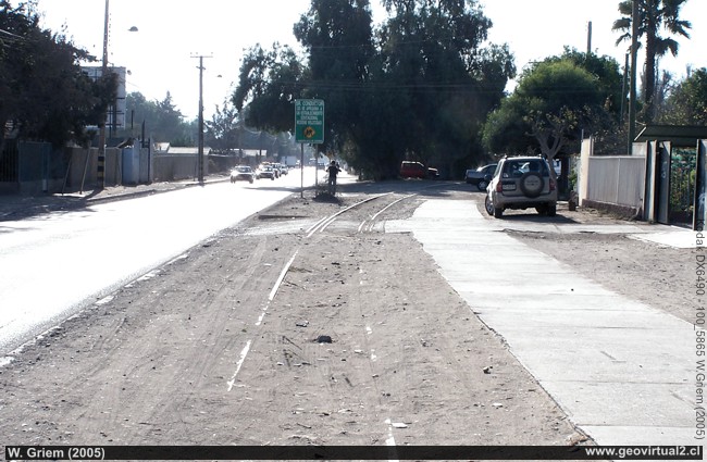 Linea ferrea cerca Los Carreras