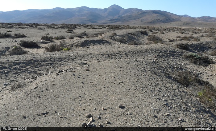 Die ehemaligen Eisenbahntrassen im industriekomplex Canto del Agua in der chilenischen Atacamawüste