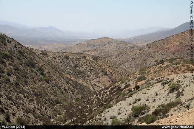 Cuesta la Cardas entre La Serena y Ovalle, Chile