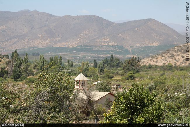 Iglesia y paisaje de Limahuida, Chile